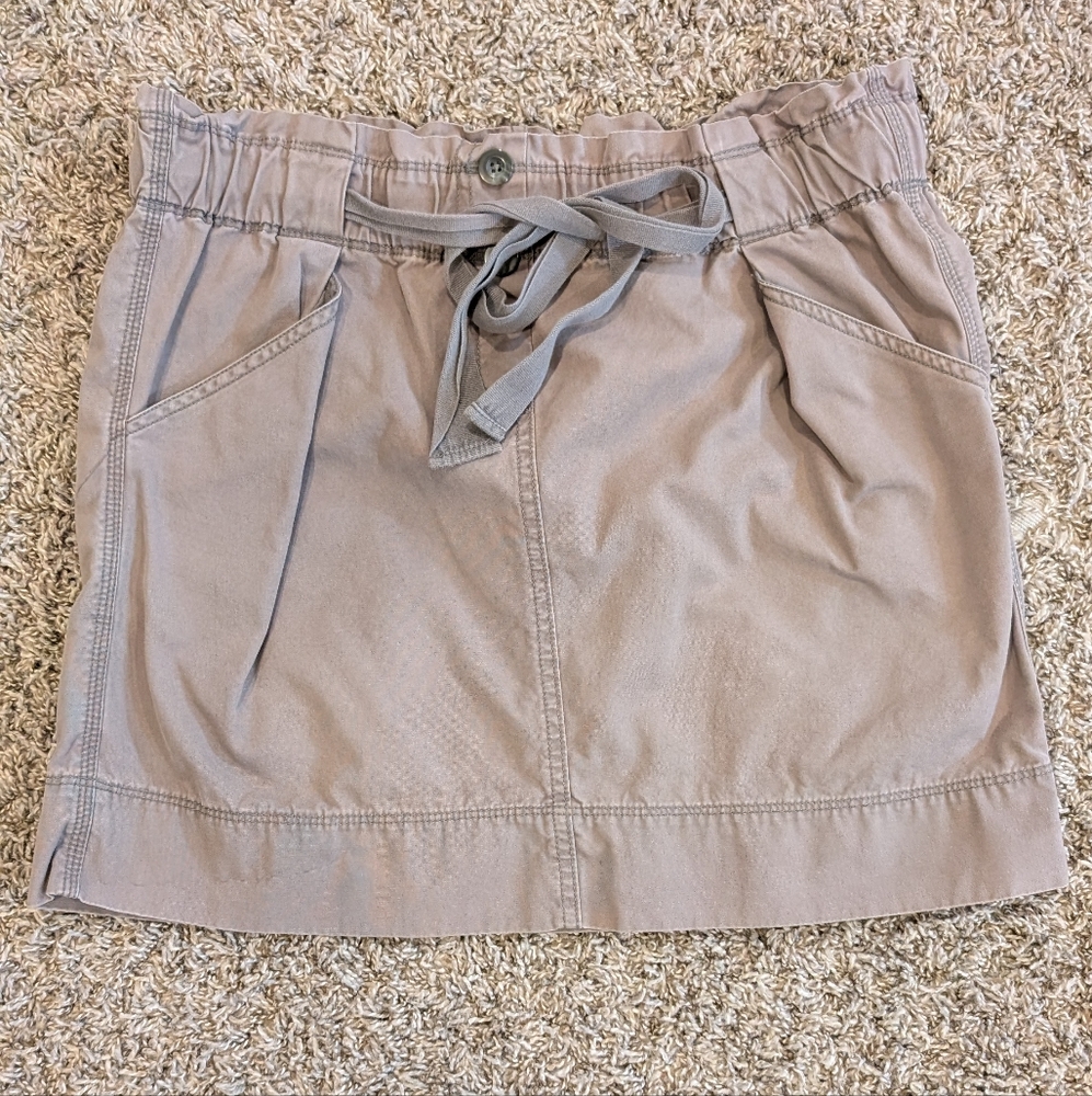Stylish Tan Skirt